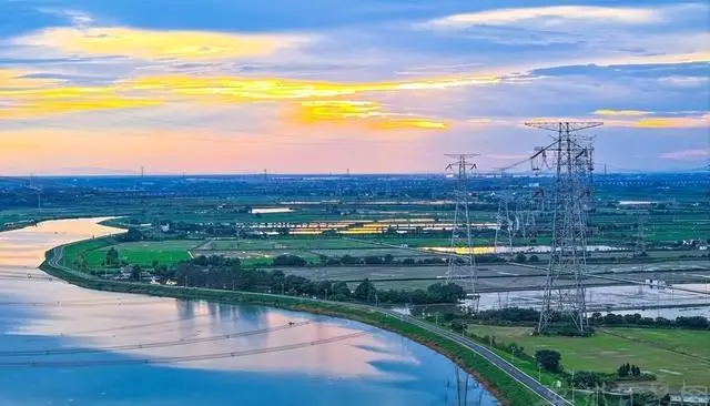 歐美都嫉妒的中國(guó)特高壓，為何研發(fā)之初，遭到了專家強(qiáng)烈反對(duì)？